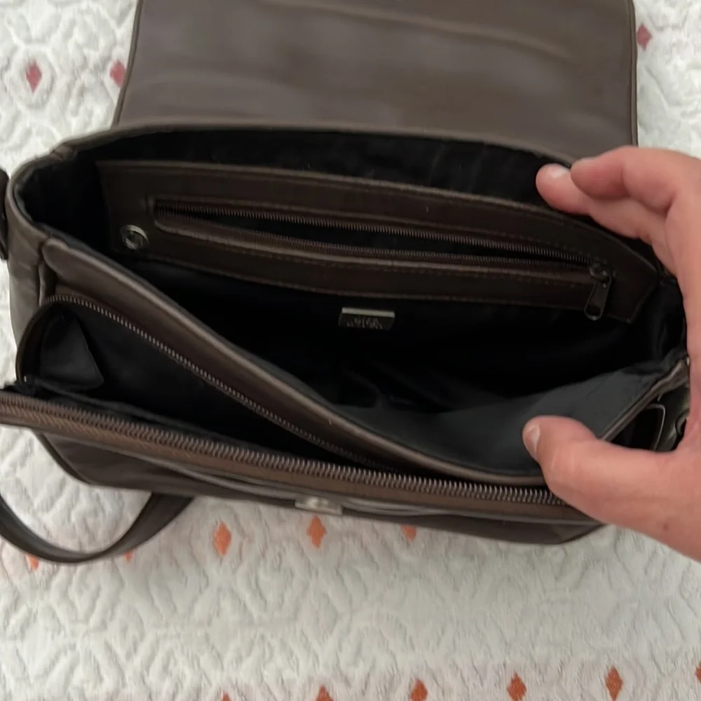 Chocolate Brown Cross Body Purse - Picture 5 of 11